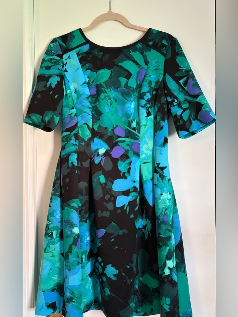 Vince Camuto dress